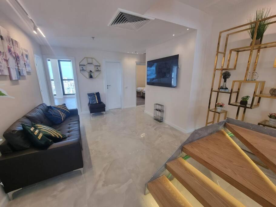 Jtower Royal Suites - The Penthouse - Alefimmoed Kudüs Dış mekan fotoğraf