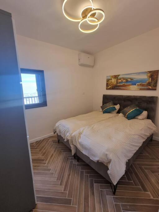 Jtower Royal Suites - The Penthouse - Alefimmoed Kudüs Dış mekan fotoğraf